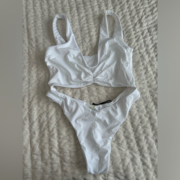 THE MONOKINI ONE-PIECE - SUGAR - Picture 2 of 3